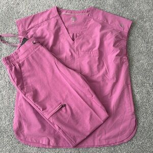 Healing Hands scrubs set pink